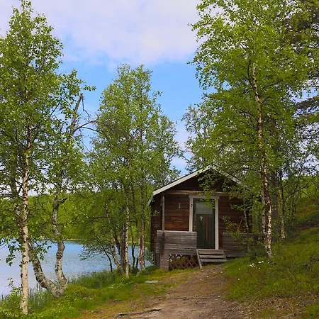 可罗婷瑞塔曼杰特山林小屋